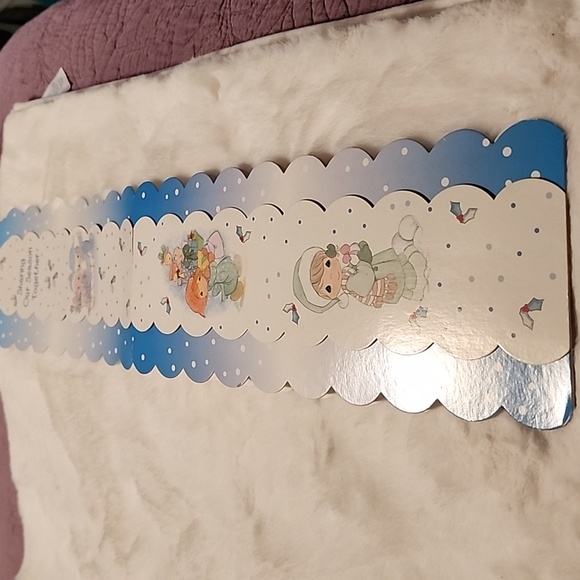 PRECIOUS MOMENTS  SHARING OUR SEASON TOGETHER 1997. - Picture 3 of 5